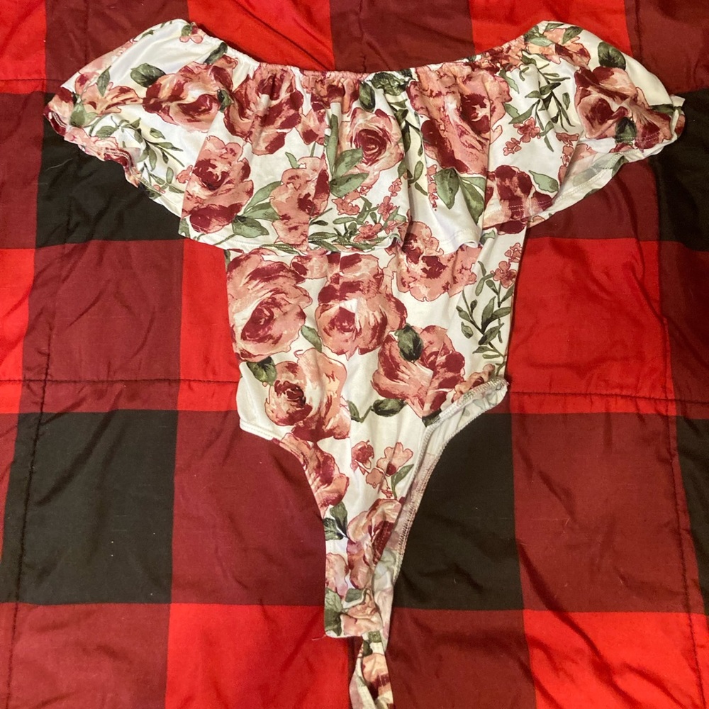 Heart & Hips bodysuit top